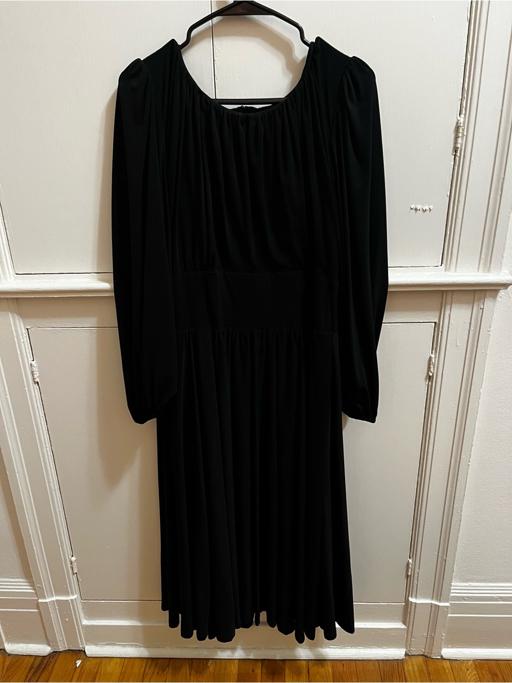 La Femme En Noir Salem Dress in Black